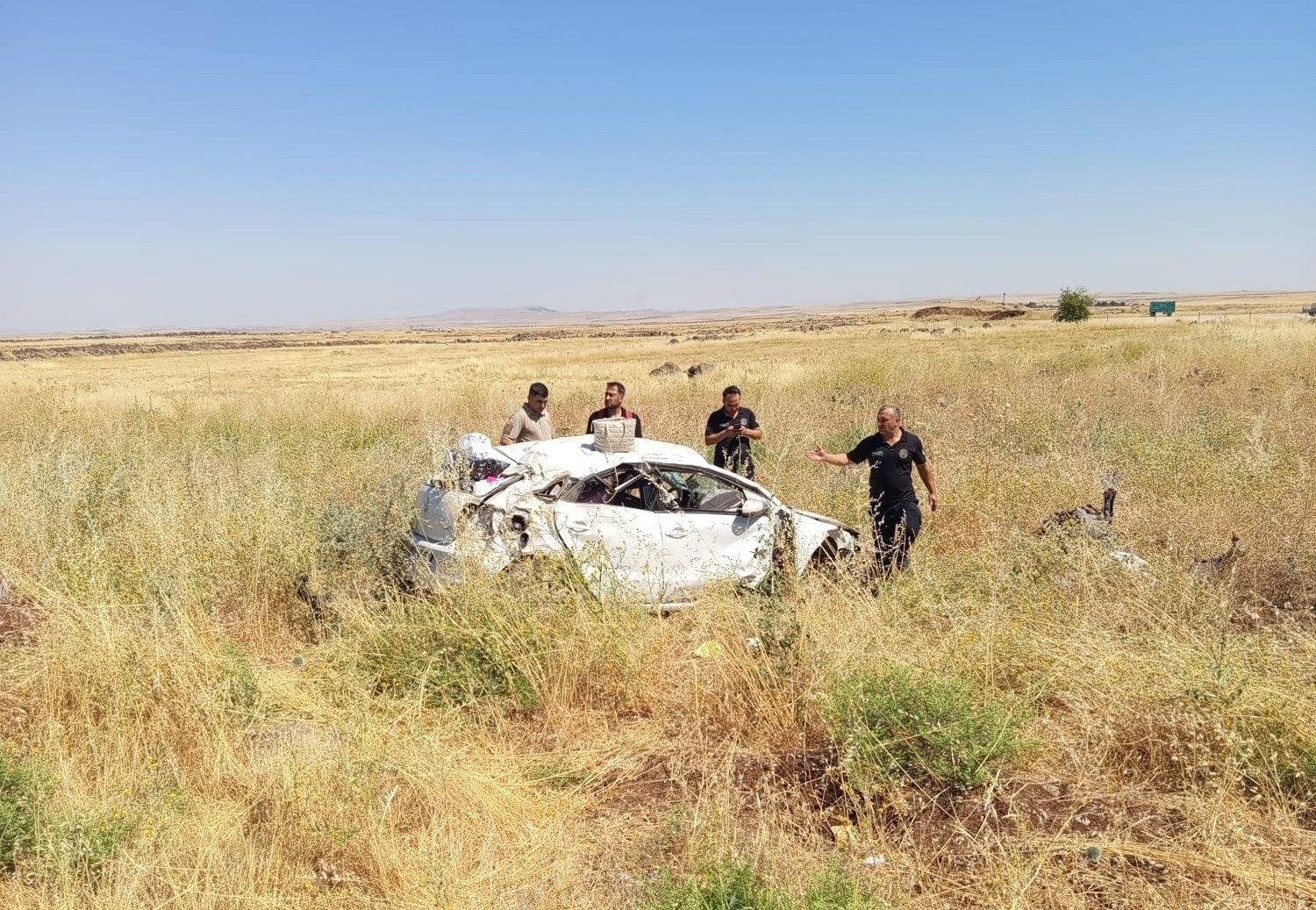 Şırnak’ta otomobil şarampole devrildi: 1’i bebek 5 yaralı