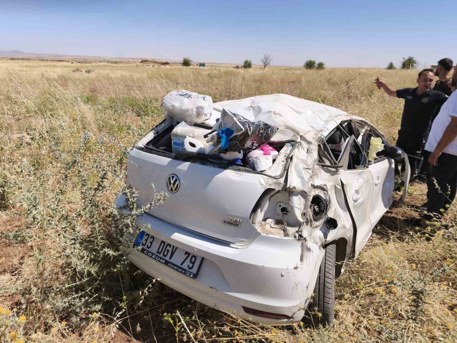 Şırnak’ta otomobil şarampole devrildi: 1’i bebek 5 yaralı