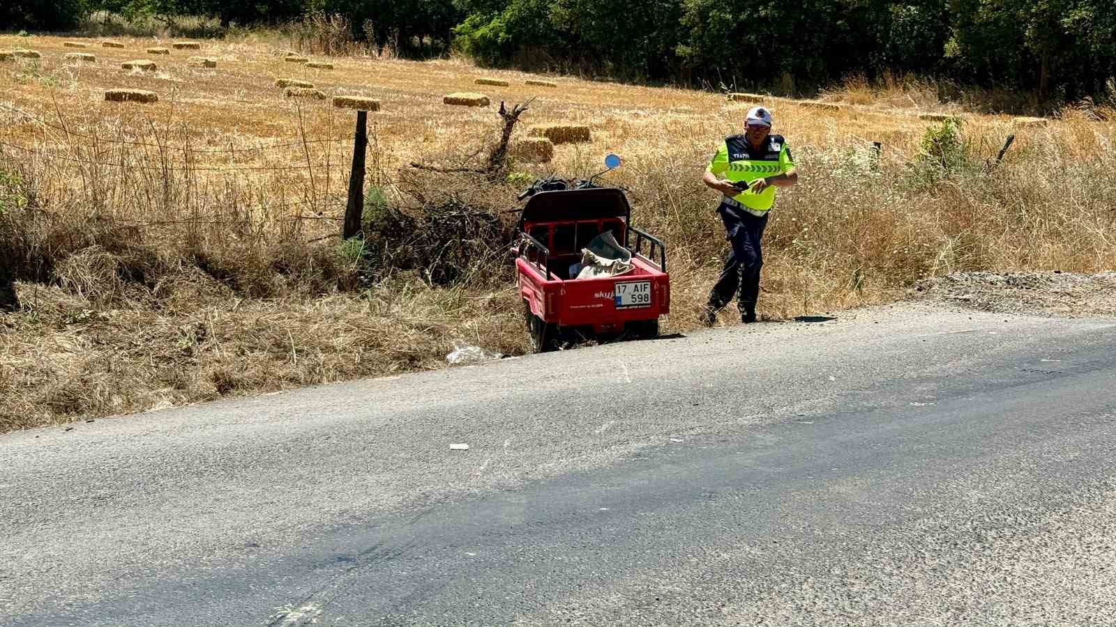 Çanakkale’de motorlu bisiklet ile otomobil çarpıştı; 1 kişi yaralandı