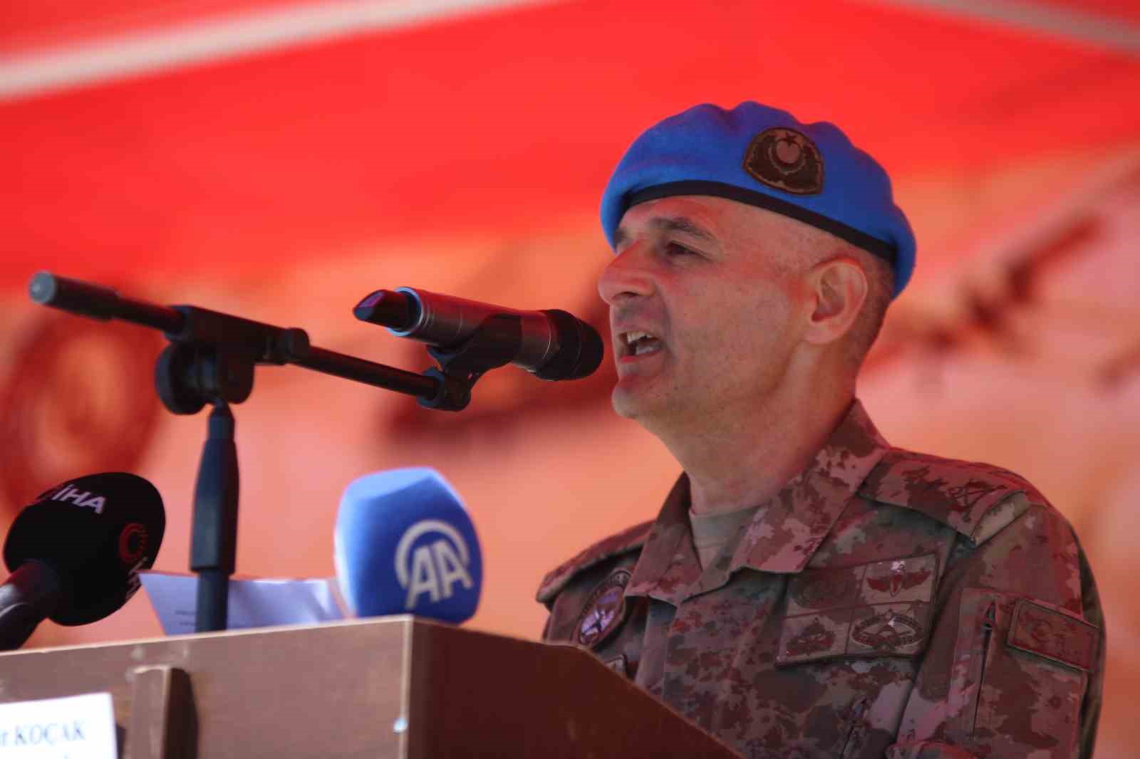 Türk Kara Kuvvetleri’nin kuruluşunun 2235’inci yıldönümü gösterileri nefes kesti