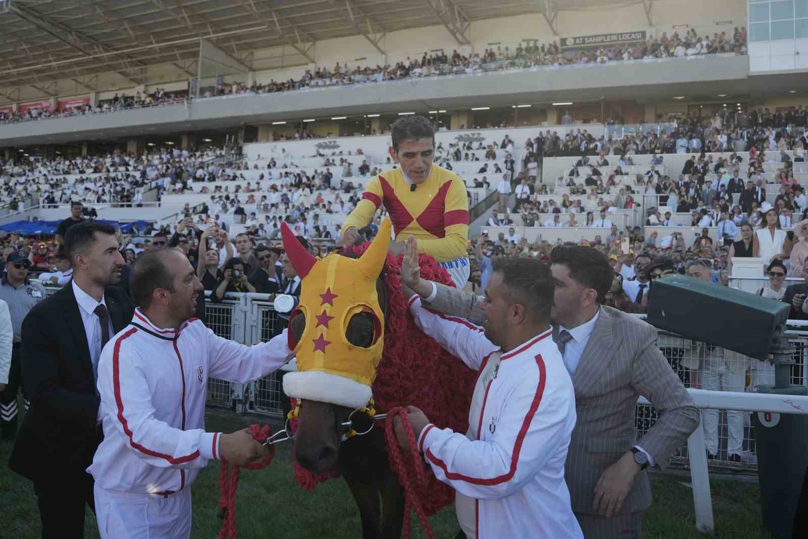 100. Gazi Koşusu’nda ödüller sahiplerini buldu