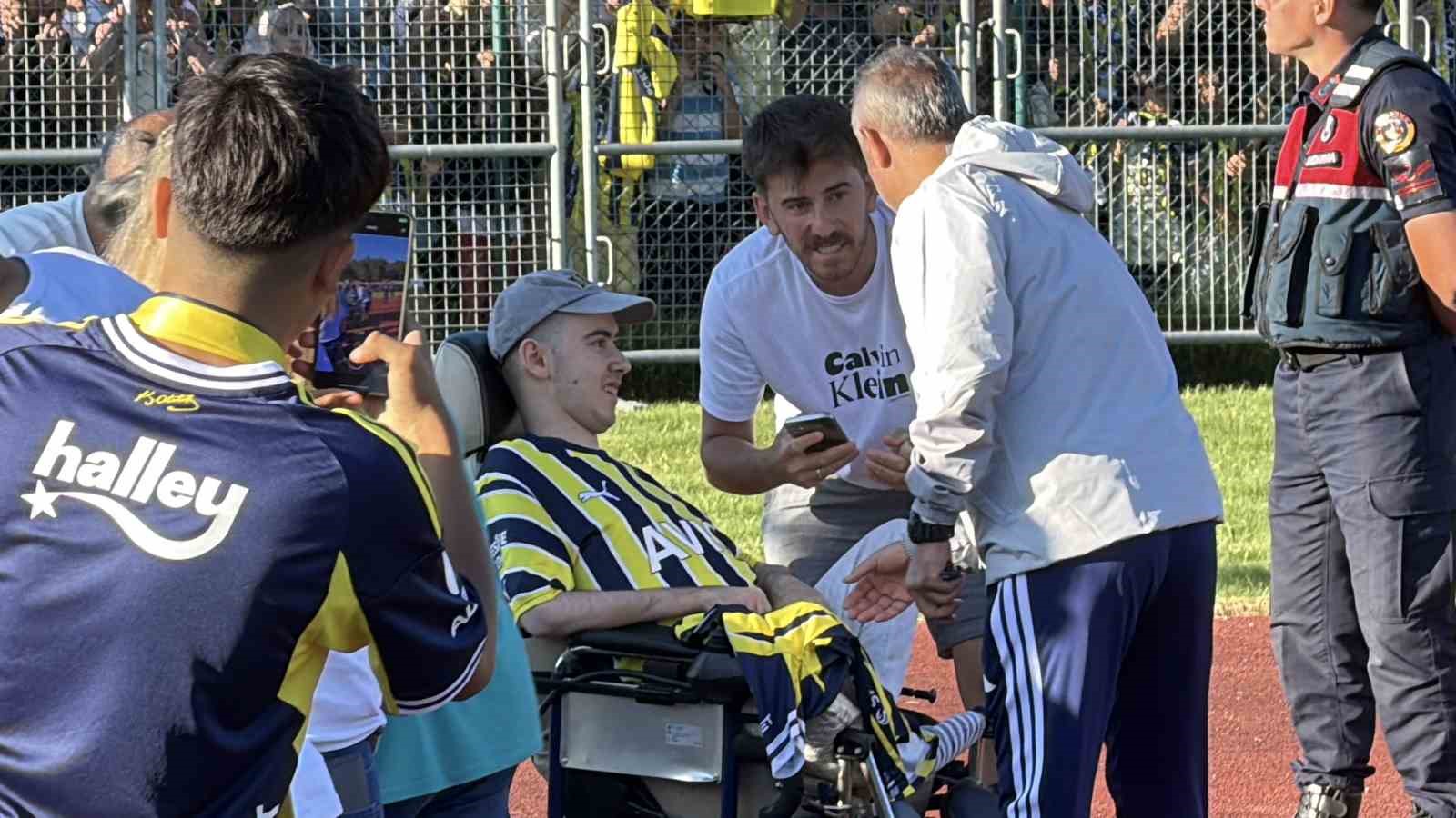 Topuk Yaylası’nda sarı-lacivert coşku: Fenerbahçe’yi 20 bin taraftar yalnız bırakmadı
