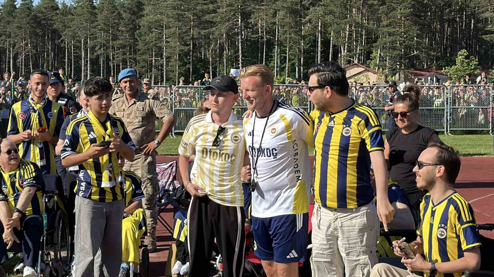Topuk Yaylası’nda sarı-lacivert coşku: Fenerbahçe’yi 20 bin taraftar yalnız bırakmadı