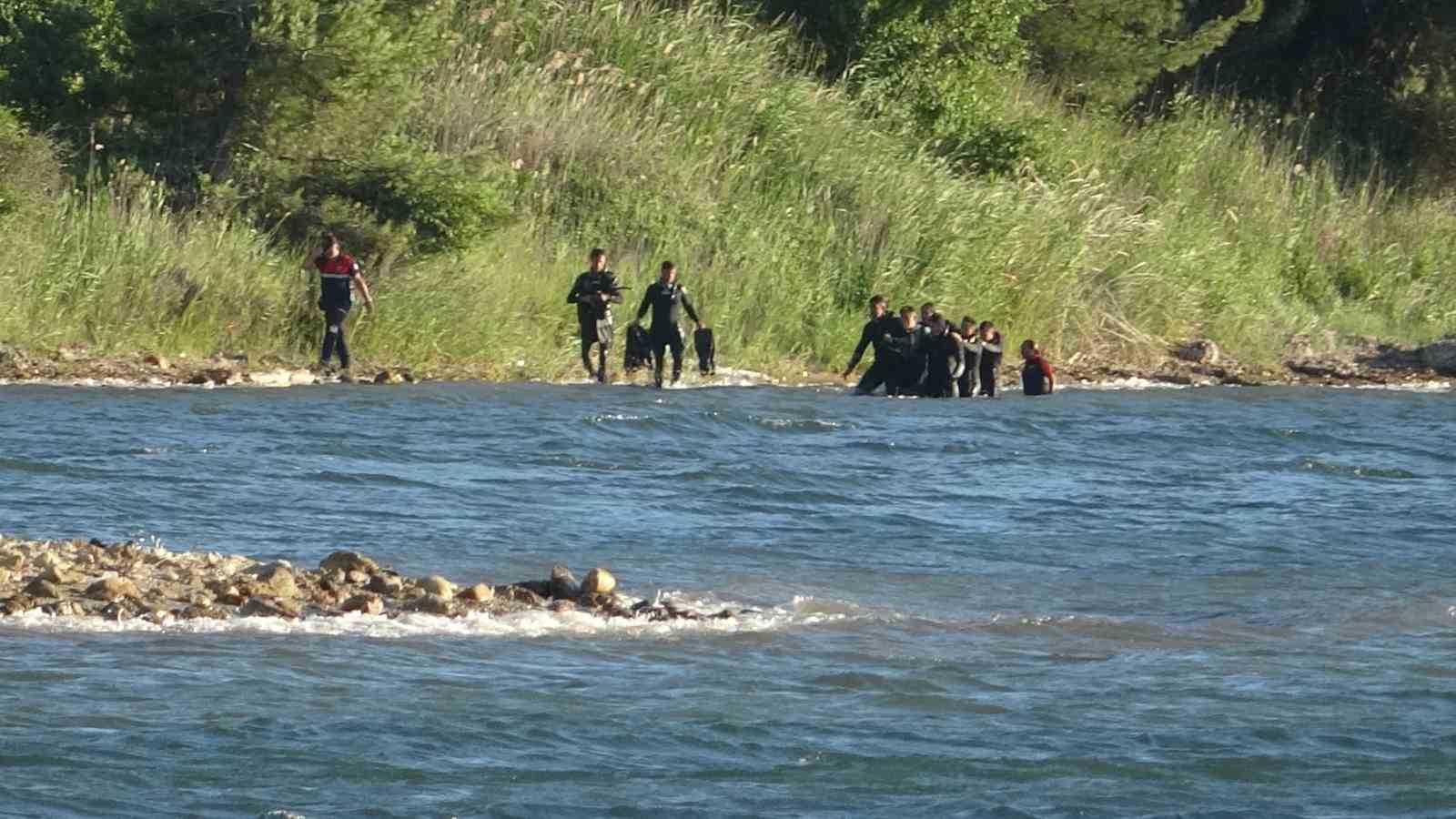 Çanakkale’de denizde kaybolan 14 yaşındaki kızın cansız bedenine ulaşıldı