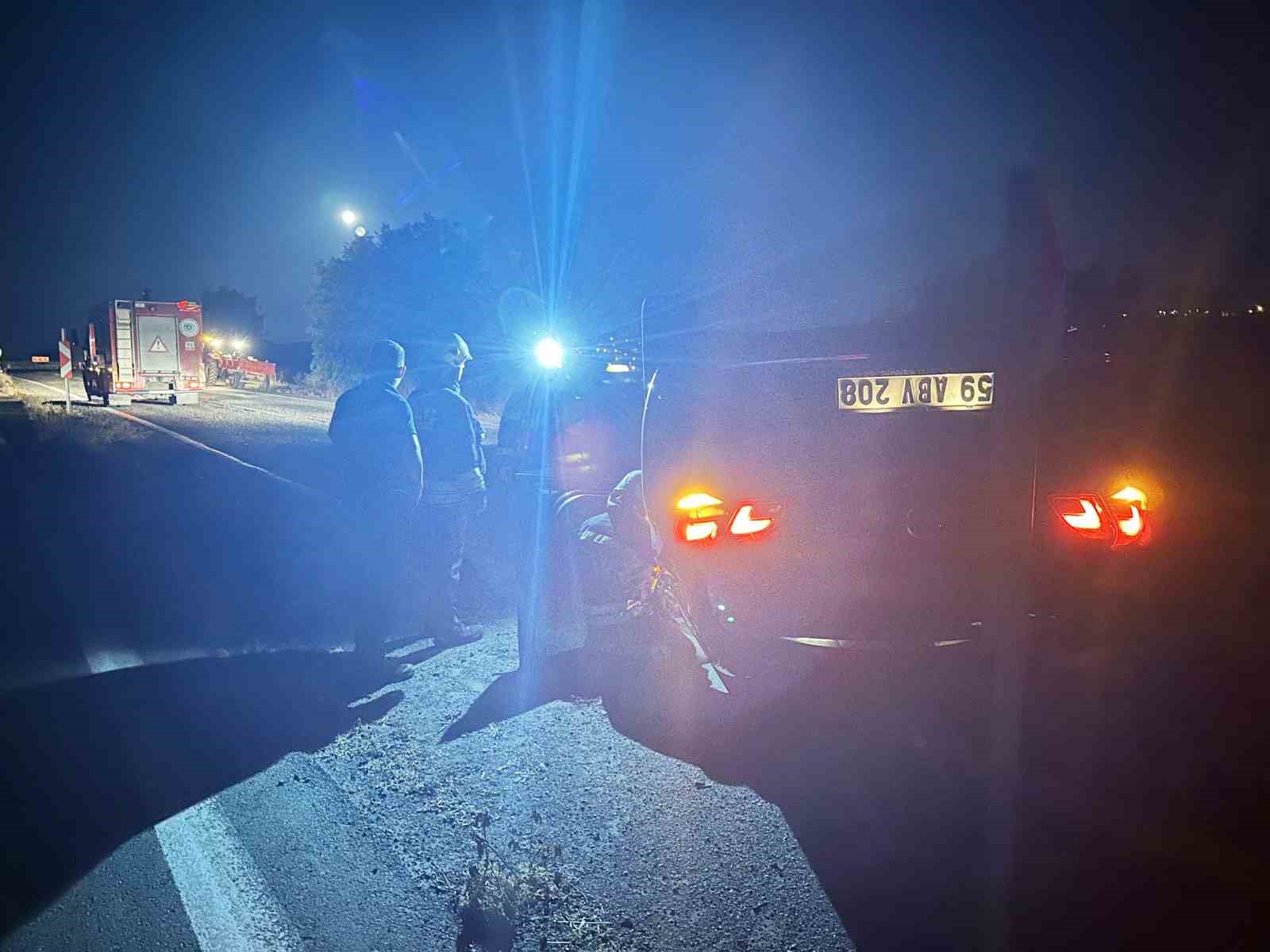 Römorka çarpan otomobil takla attı: 1 yaralı