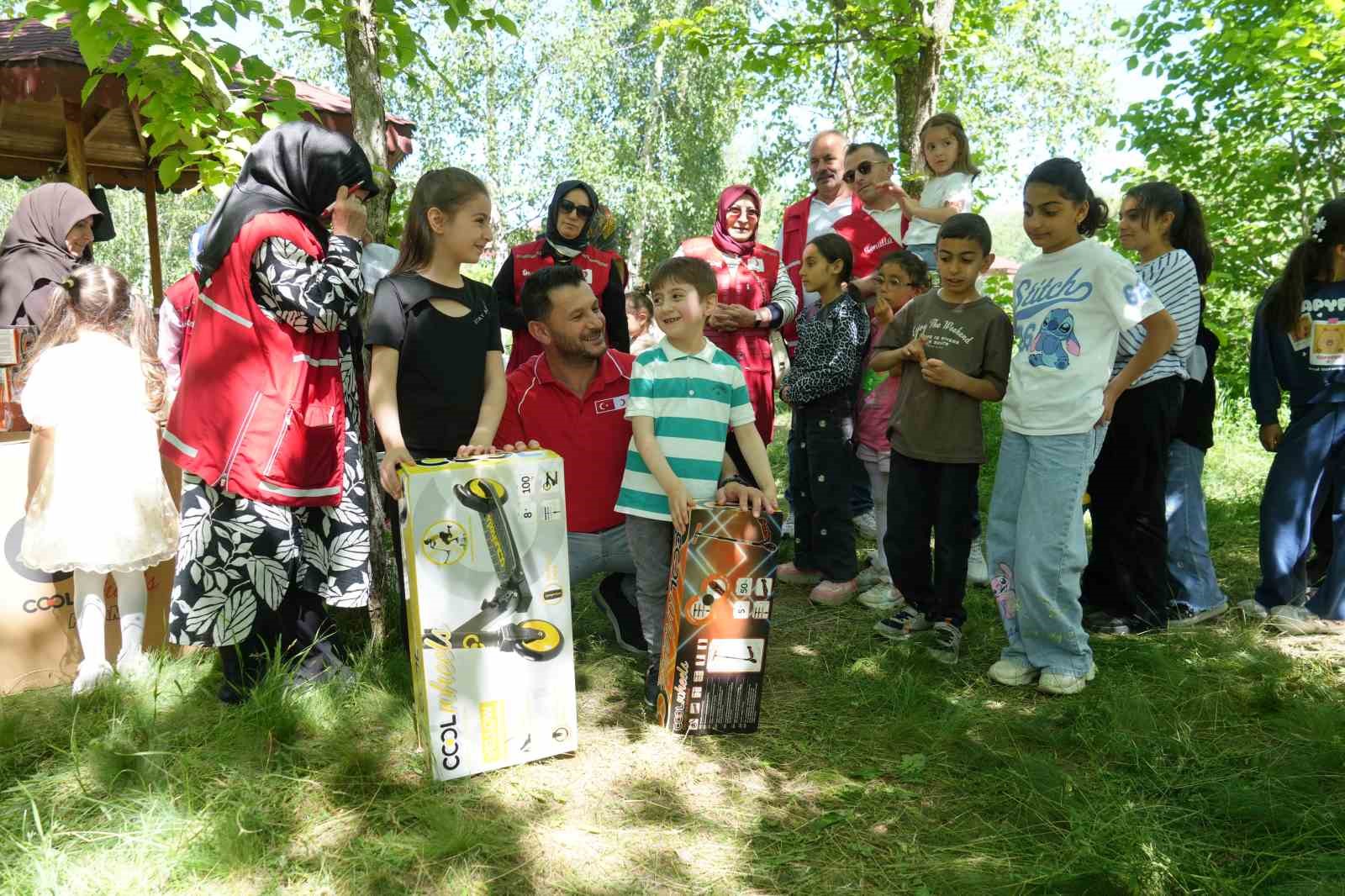 Palandöken Kızılay’dan örnek program