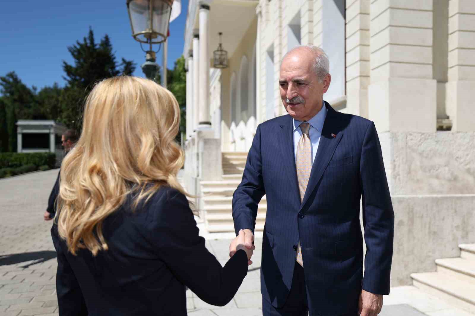 TBMM Başkanı Kurtulmuş, Bulgaristan Ulusal Meclisi Başkanı Dotsova ile görüştü