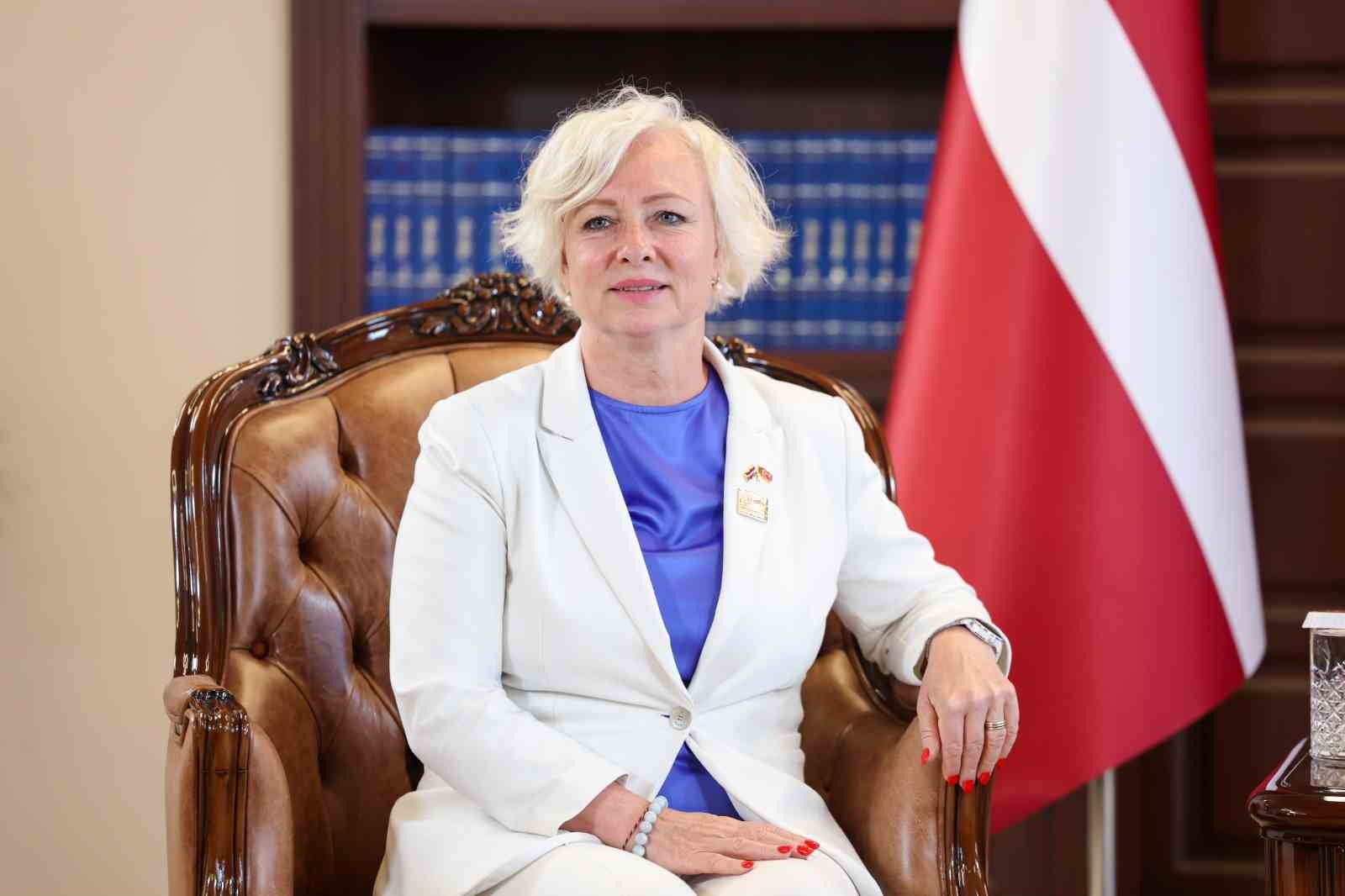 TBMM Başkanı Kurtulmuş, Letonya Parlamentosu Başkanı Mieria ile görüştü