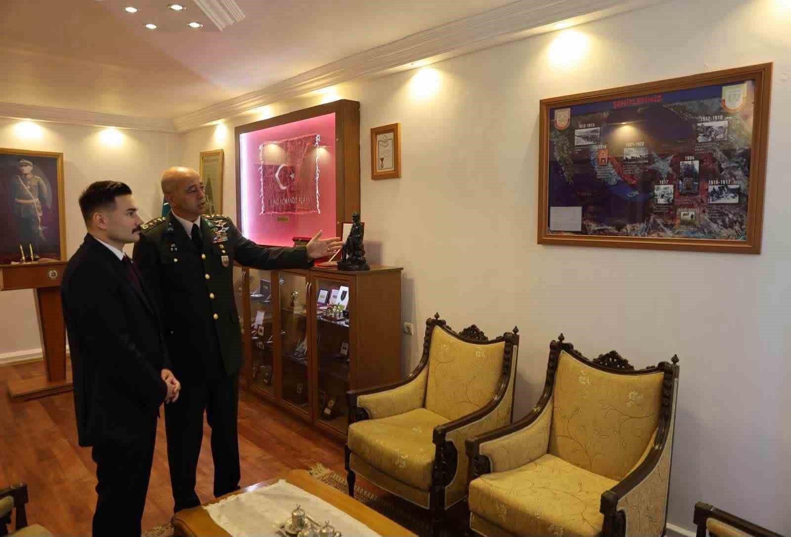Kaymakam Acar’dan 5. Komando Tugay Komutanlığına ziyaret