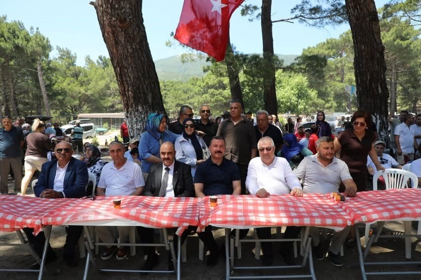 Kazdağı eteklerinde Karadeniz rüzgarı