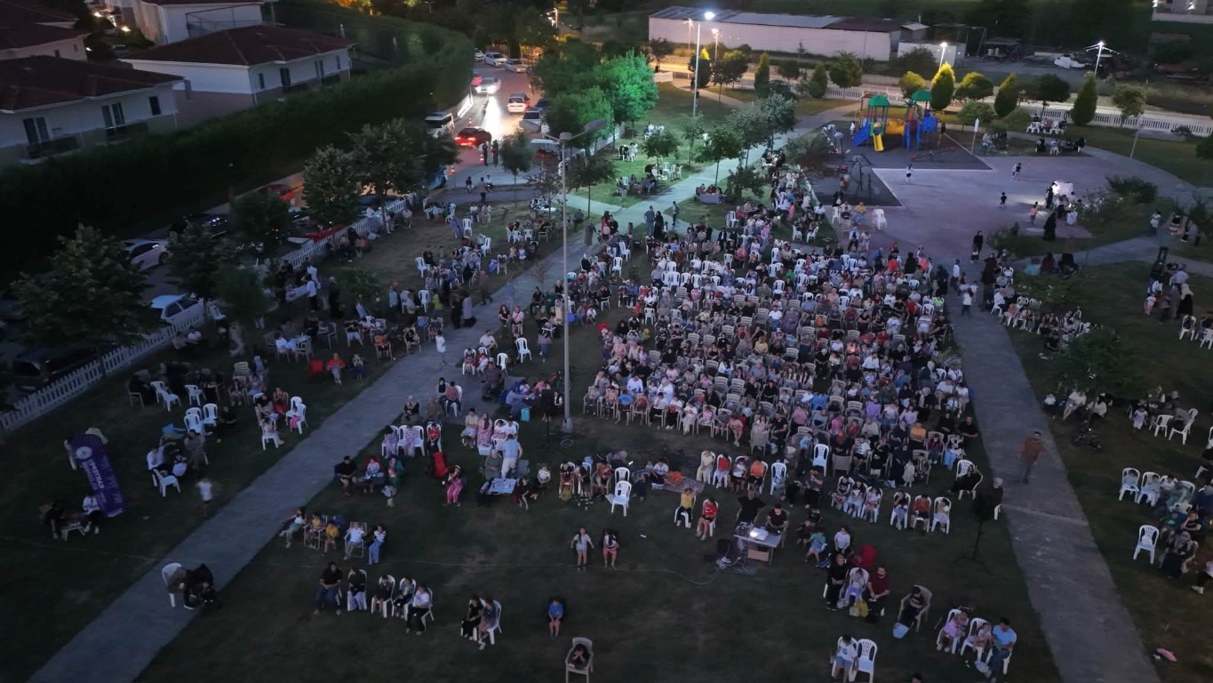 Yaz sineması coşkusu başladı