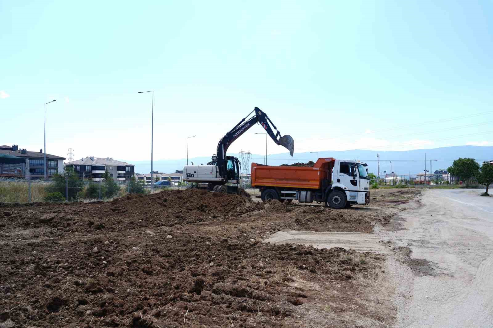 Bolu Belediyesi’nden hafta sonu mesaisi