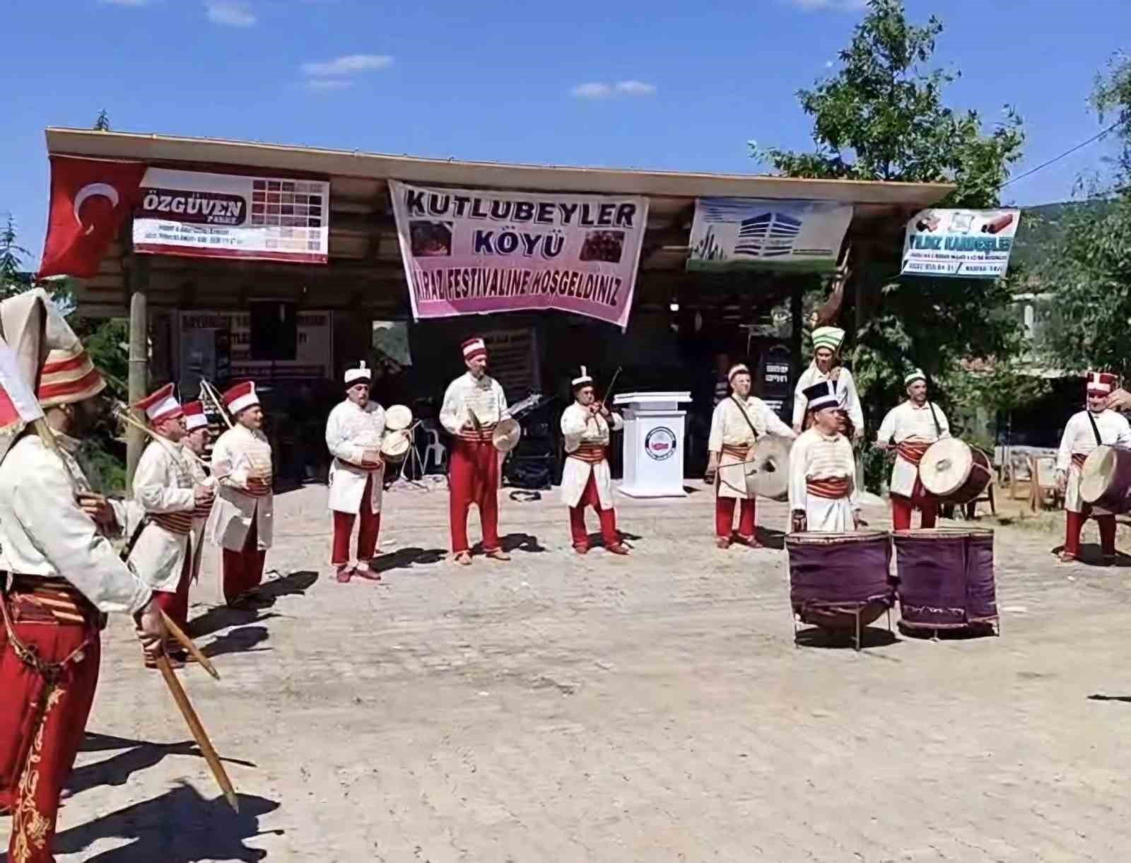 Hisarcık Kutlubeyler köyünde Kiraz Festivali coşkusu