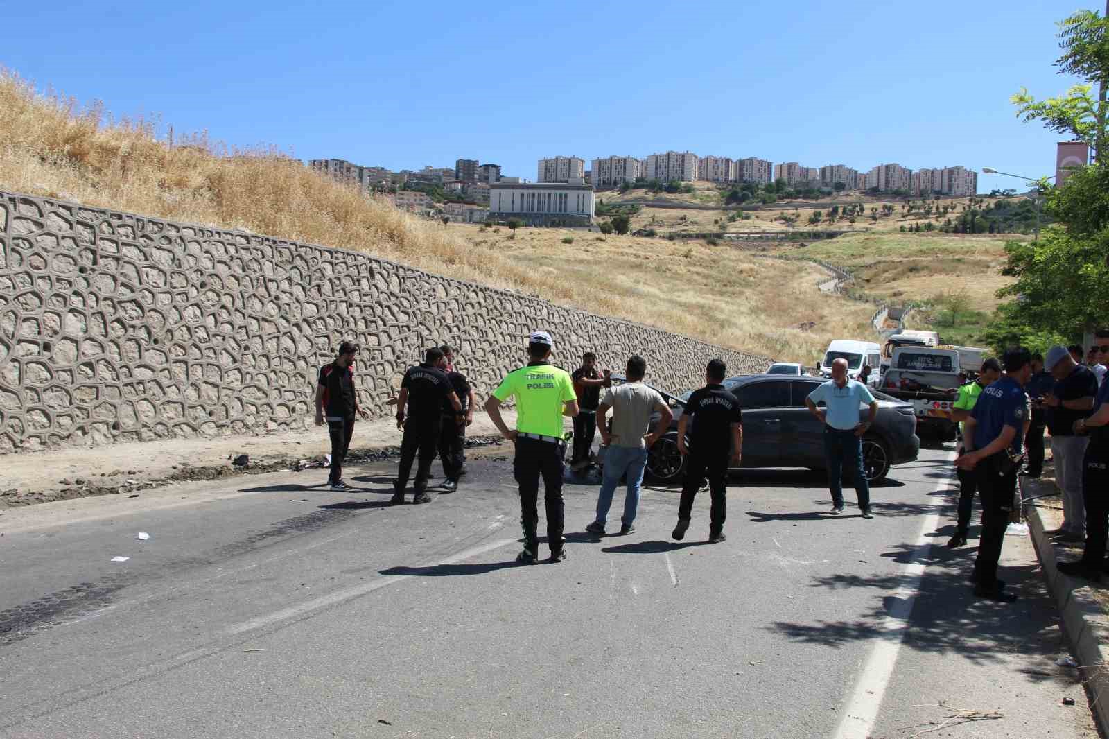 Şırnak’ta feci trafik kazası: Öğretmen hayatını kaybetti, 3 kişi yaralandı