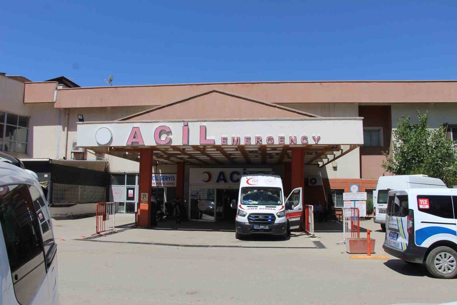 Şırnak’ta feci trafik kazası: Öğretmen hayatını kaybetti, 3 kişi yaralandı