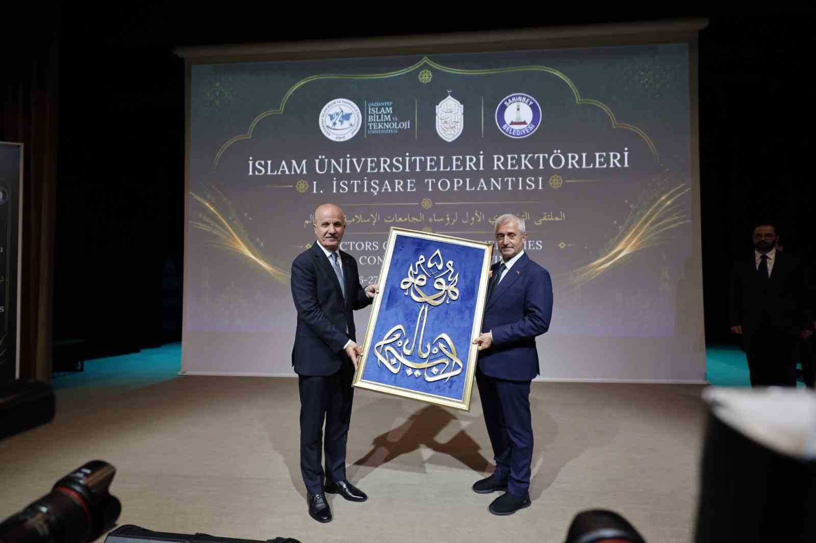 İslam dünyası üniversitelerine ittifak çağrısı