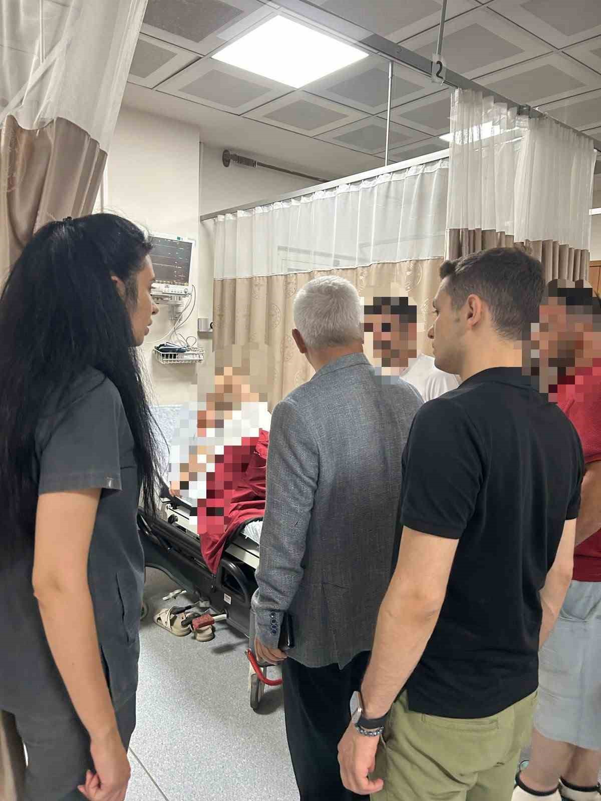 Manavgat’ta gıda zehirlenmesi şüphesiyle hastaneye kaldırılan 52 tatilci taburcu edildi