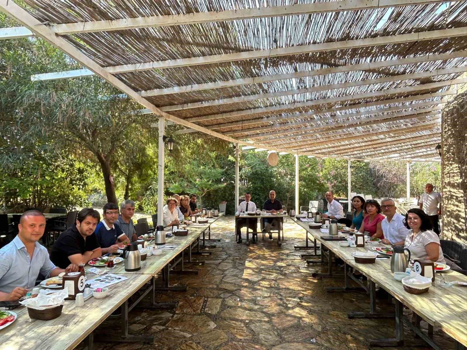 Datça’da sene sonu eğitim toplantısı yapıldı