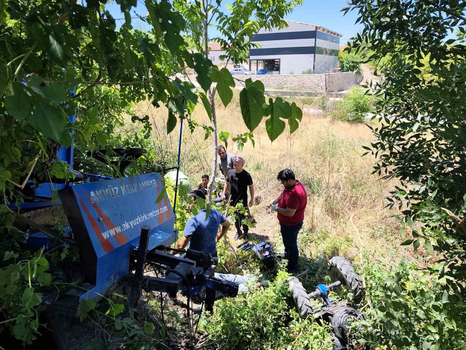 Malatya’da çapa motoru devrildi: 3 yaralı