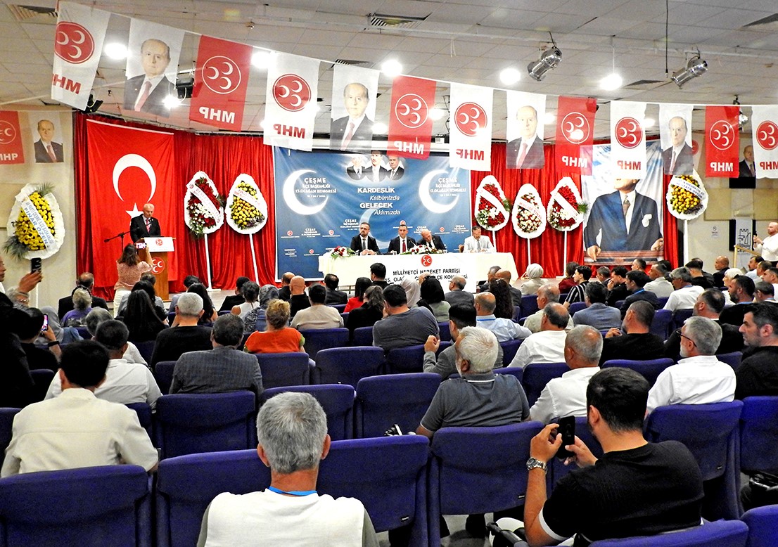 MHP Çeşme’de Galip Uluçam yeniden başkan seçildi