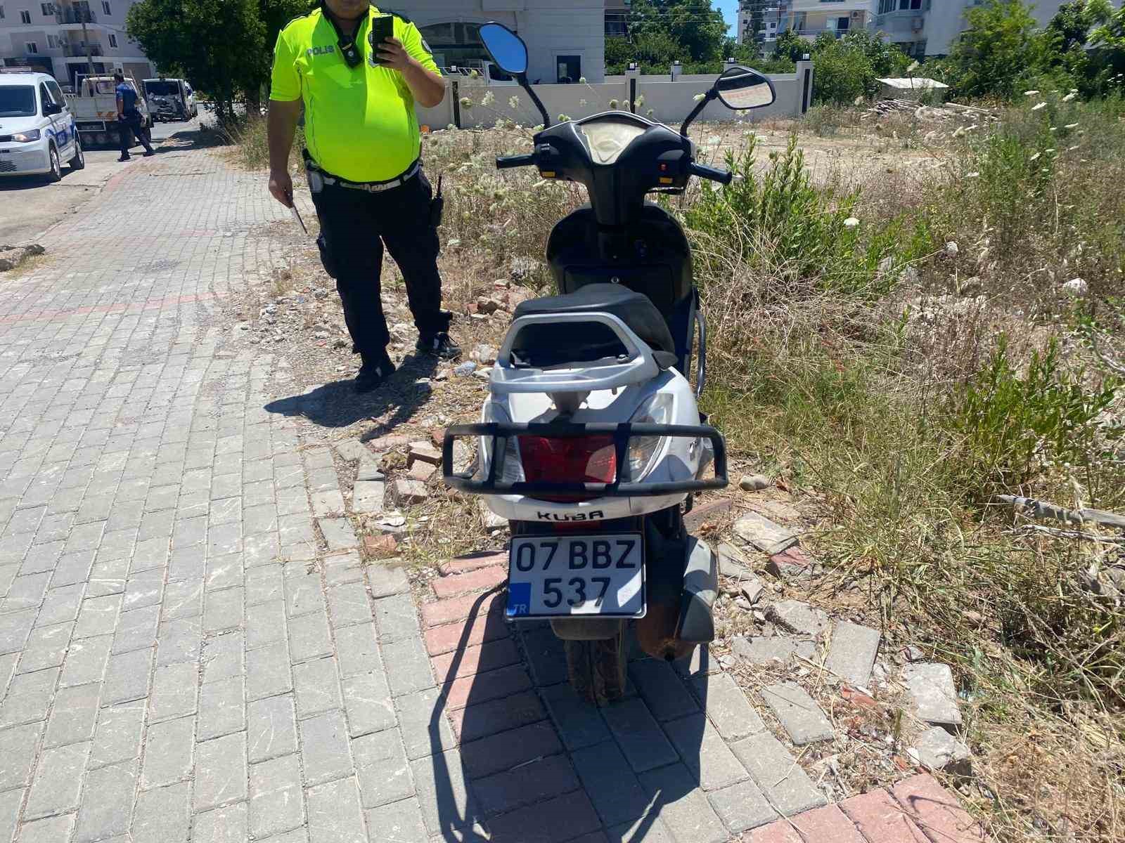 Gazipaşa’da motosiklet ile kamyonet çarpıştı: 1 yaralı