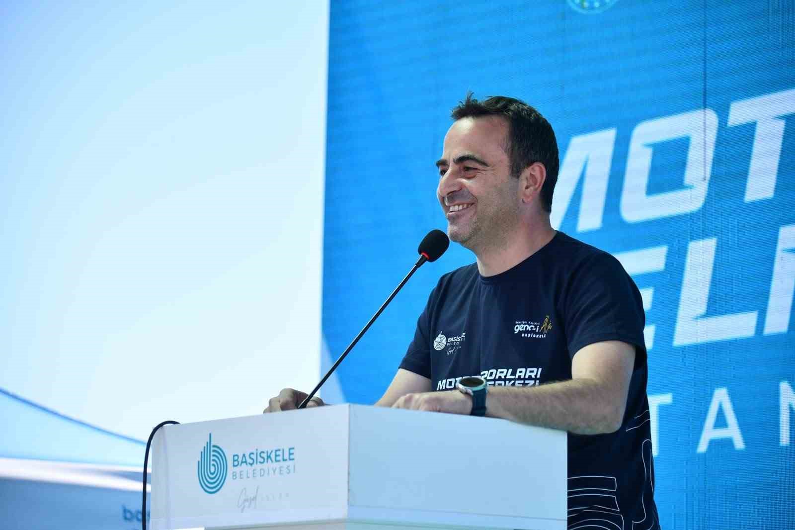 Başiskele’deki yeni merkezde ilk zaferler Zayn Sofuoğlu ve Enes Çağan Çakır’ın oldu