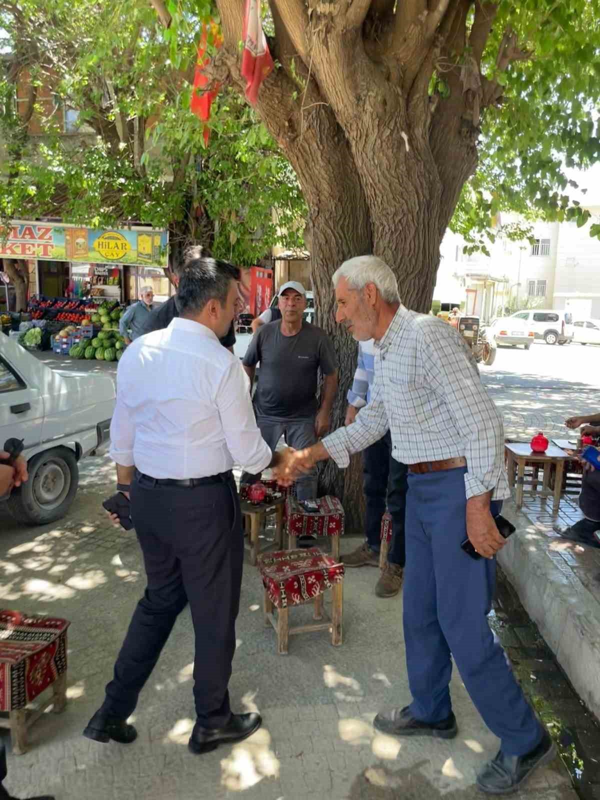 Dicle Kaymakamı Atış, esnaf ve vatandaşlarla bir araya geldi