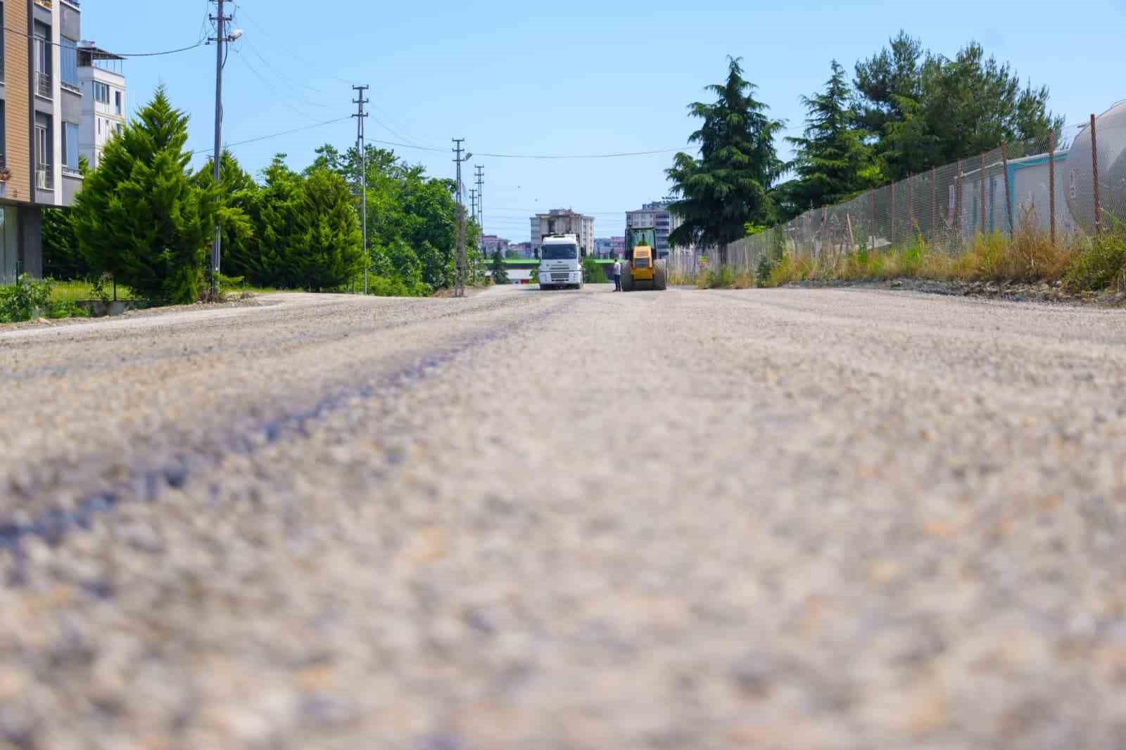İlkadım’da yollar yenileniyor
