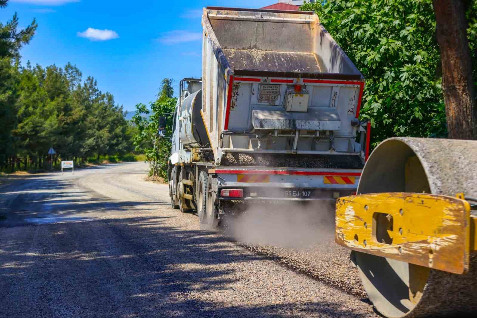 İlkadım’da yollar yenileniyor