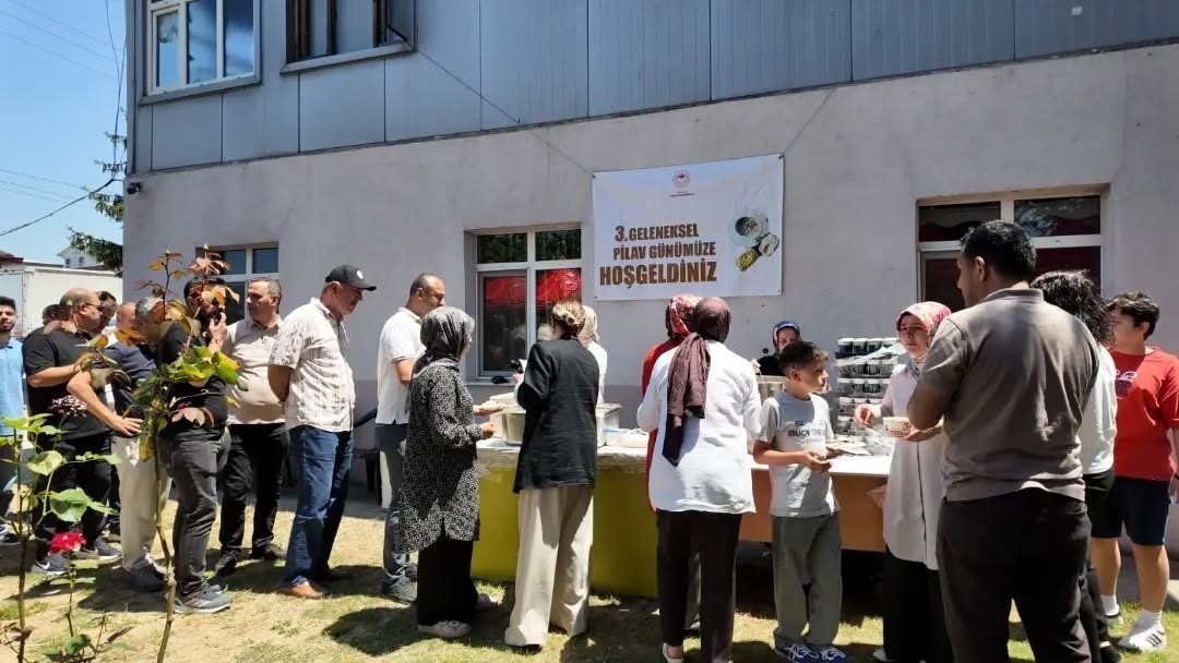 Tarım ve Orman Müdürlüğünde pilav günü