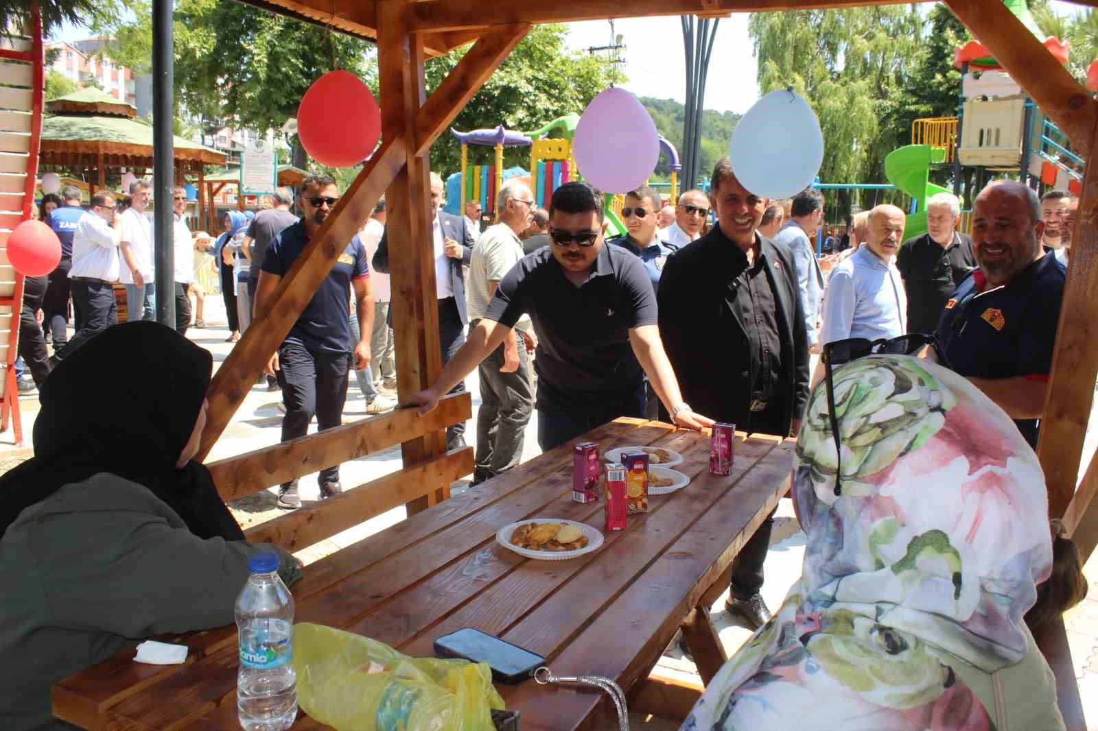 Türkeli’de yenilenen park açıldı