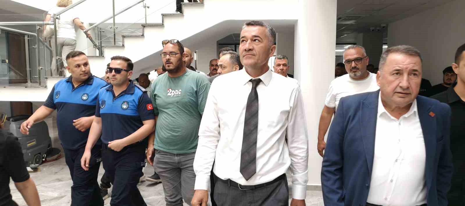 Silifke Belediye Başkan Vekili CHP’li Oğuzhan Kökten oldu