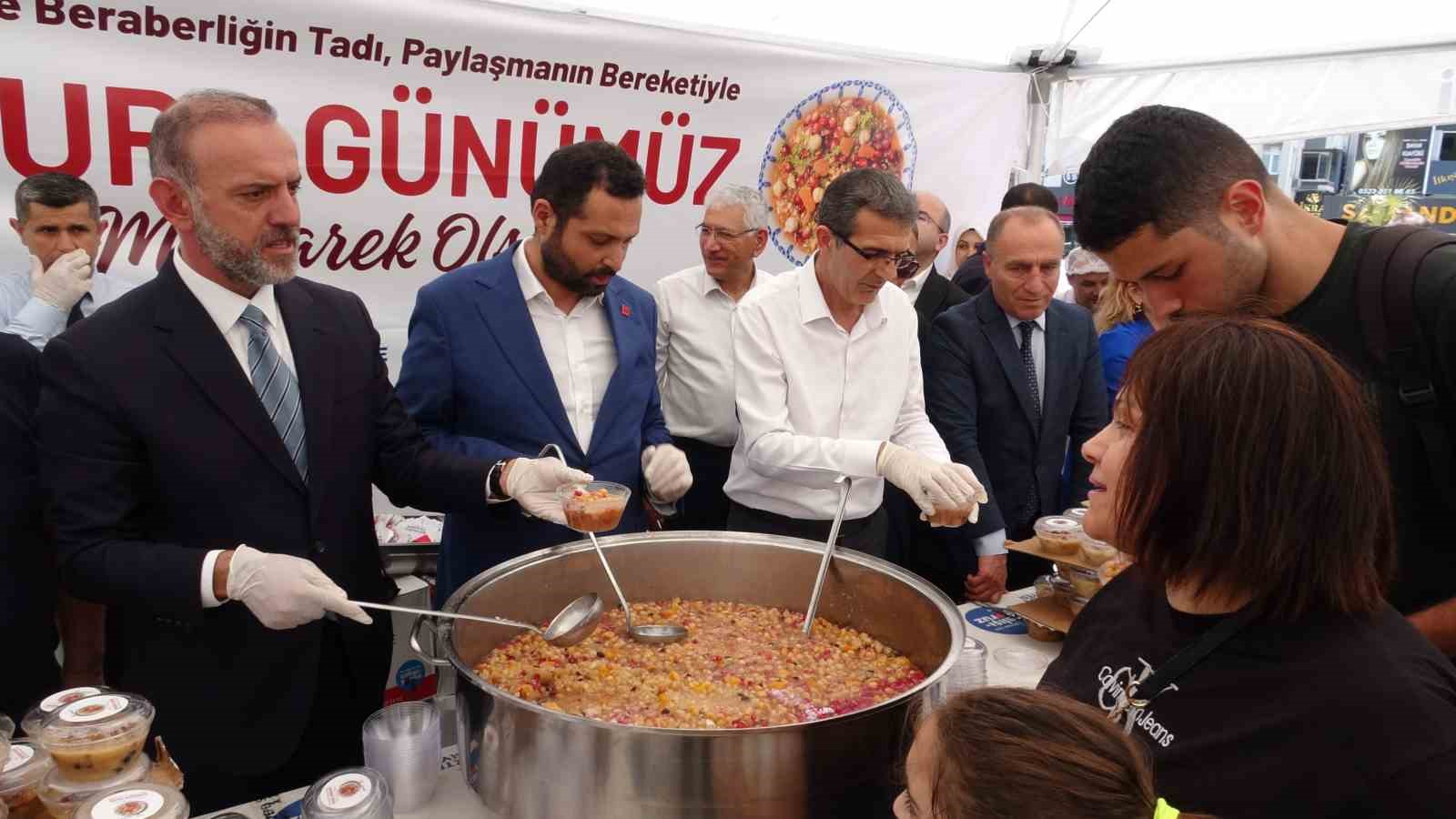 Sancaktepe’de birlik aşuresi: "Aşure, toplumsal dayanışmanın en önemli değerlerinden biridir"