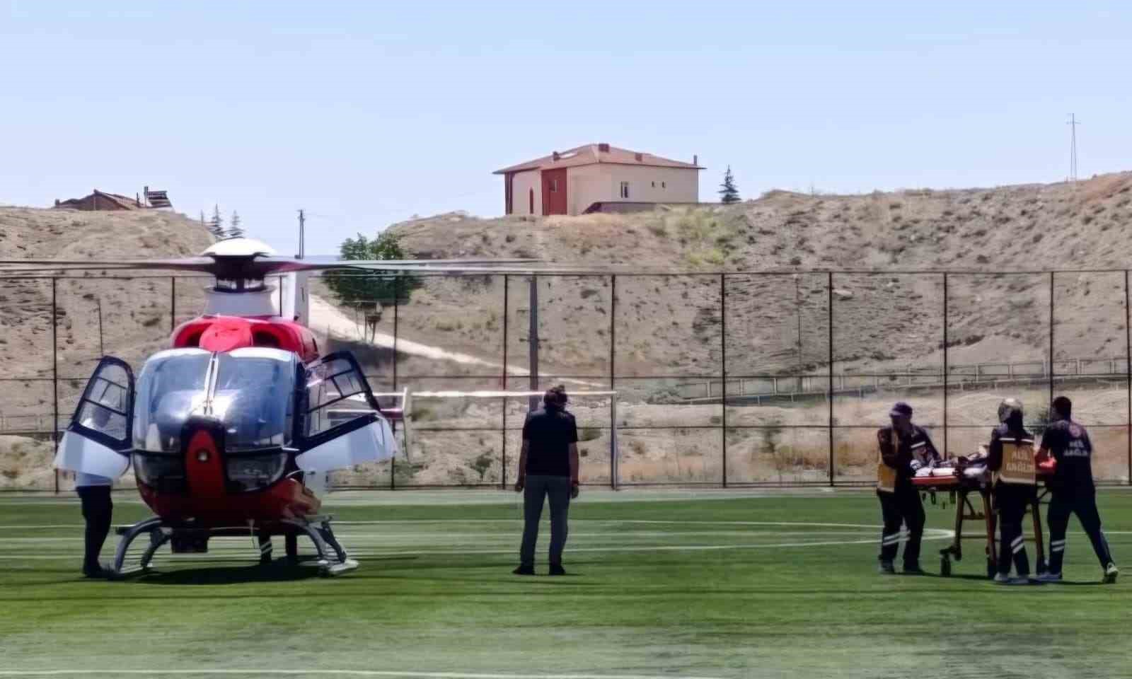 Kalp krizi geçiren hasta hava ambulansıyla Malatya’ya sevk edildi