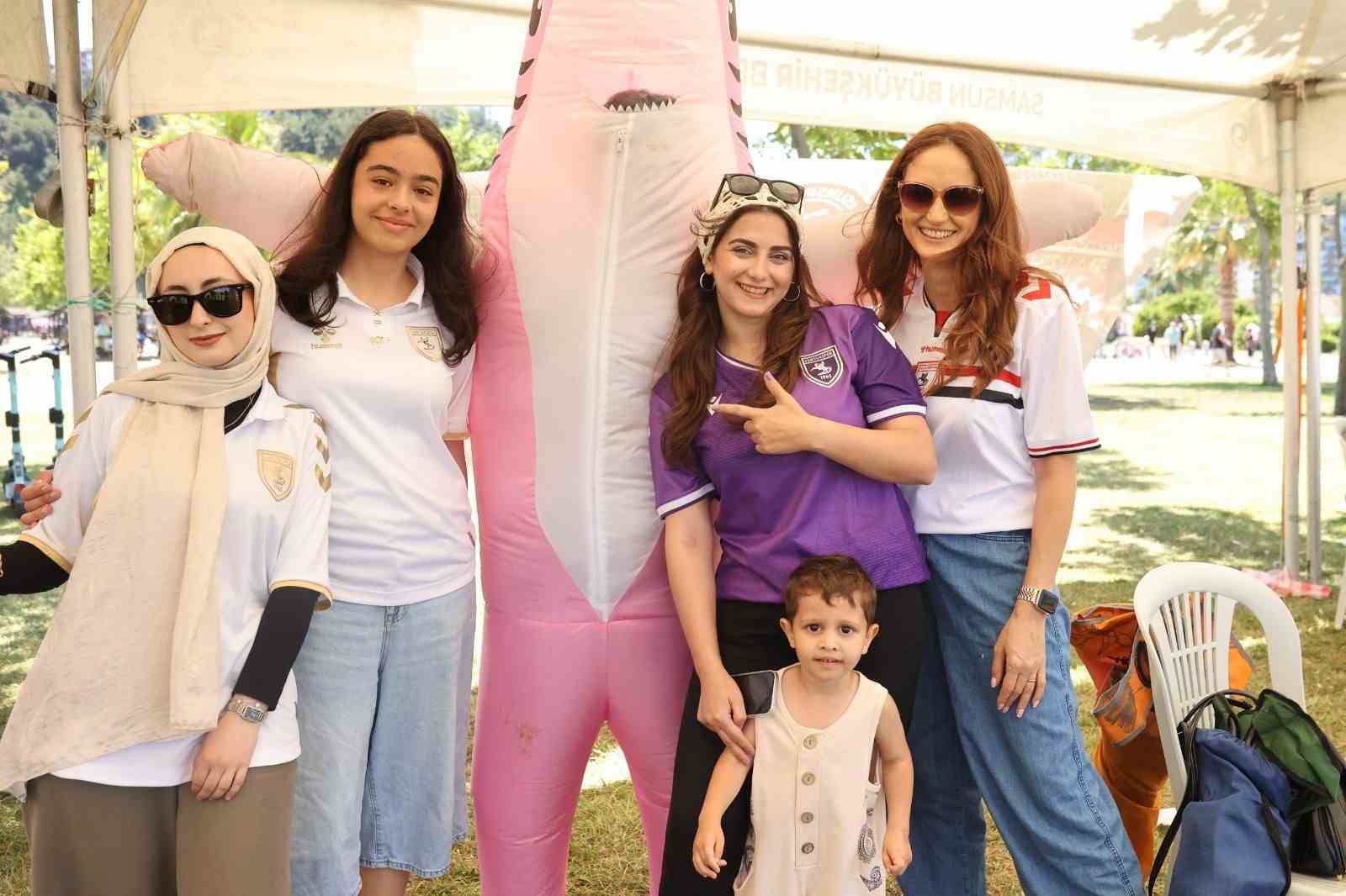 Samsun’da kırmızı-beyaz coşkusu