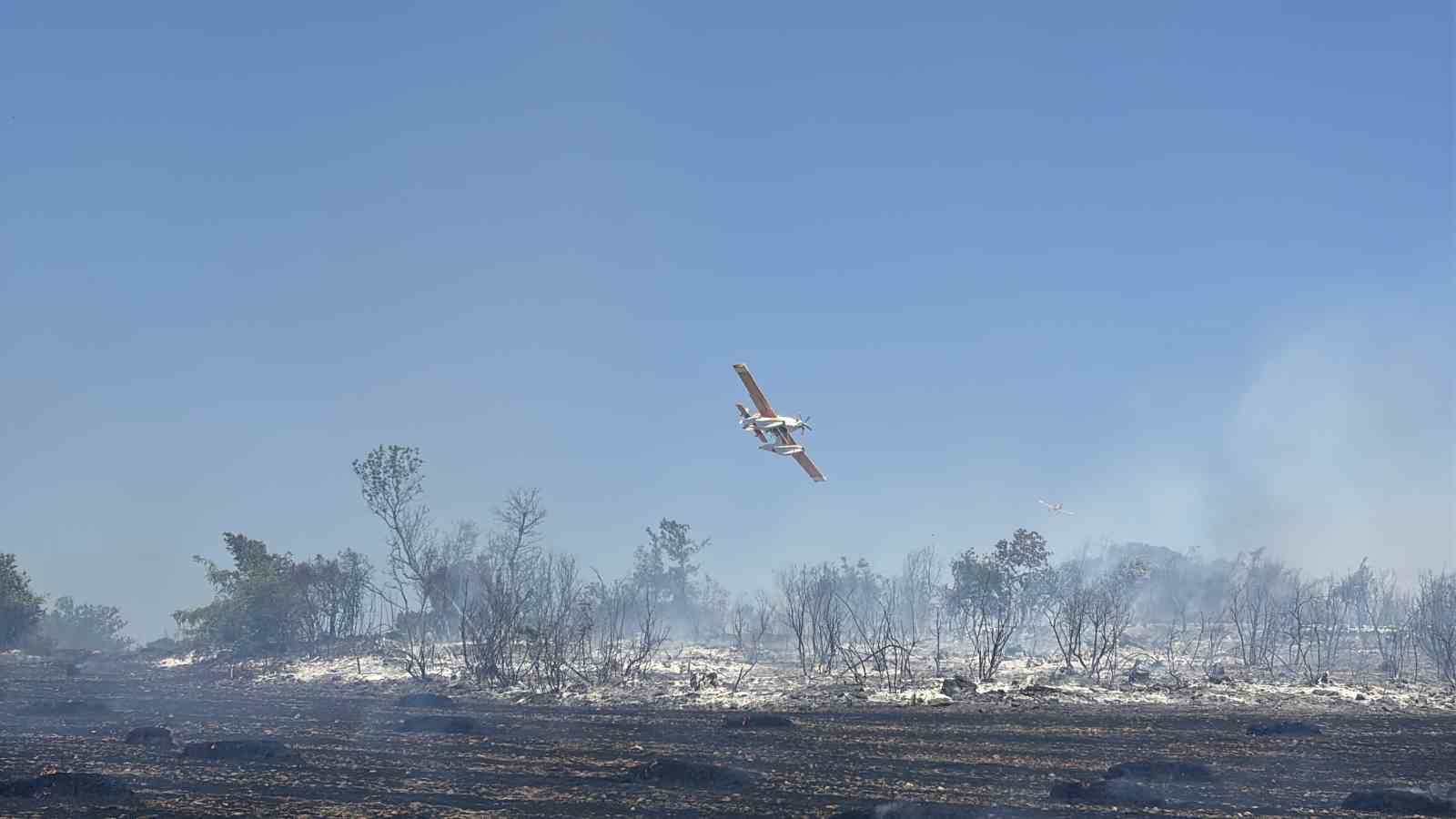 Çanakkale’de tarım arazisinde çıkan yangın kontrol altına alındı