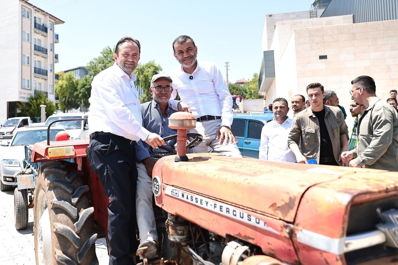 Denizli Büyükşehirin yem dağıtımında ikinci hafta başladı