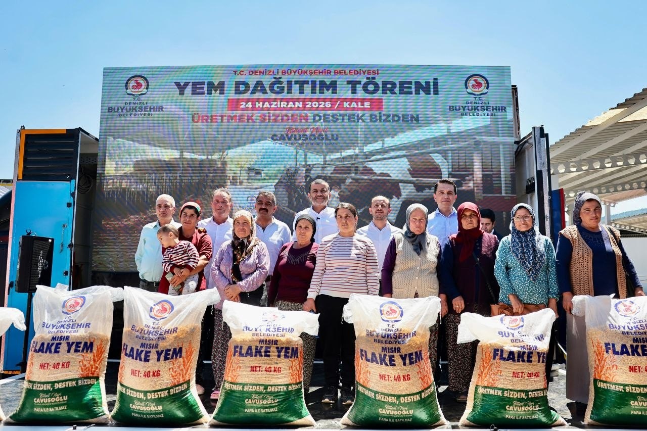 Denizli Büyükşehirin yem dağıtımında ikinci hafta başladı