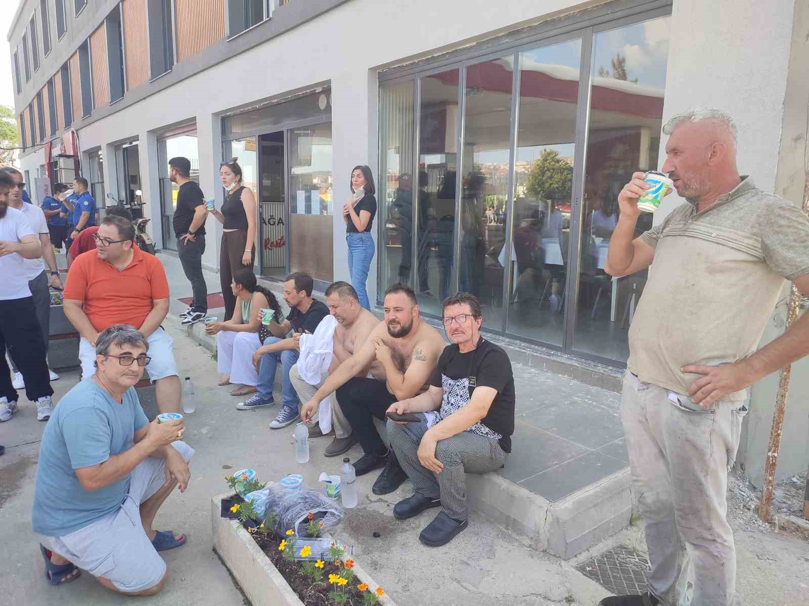 Keşan’da buğday tarlasında çıkan yangın akaryakıt istasyonuna sıçramadan söndürüldü