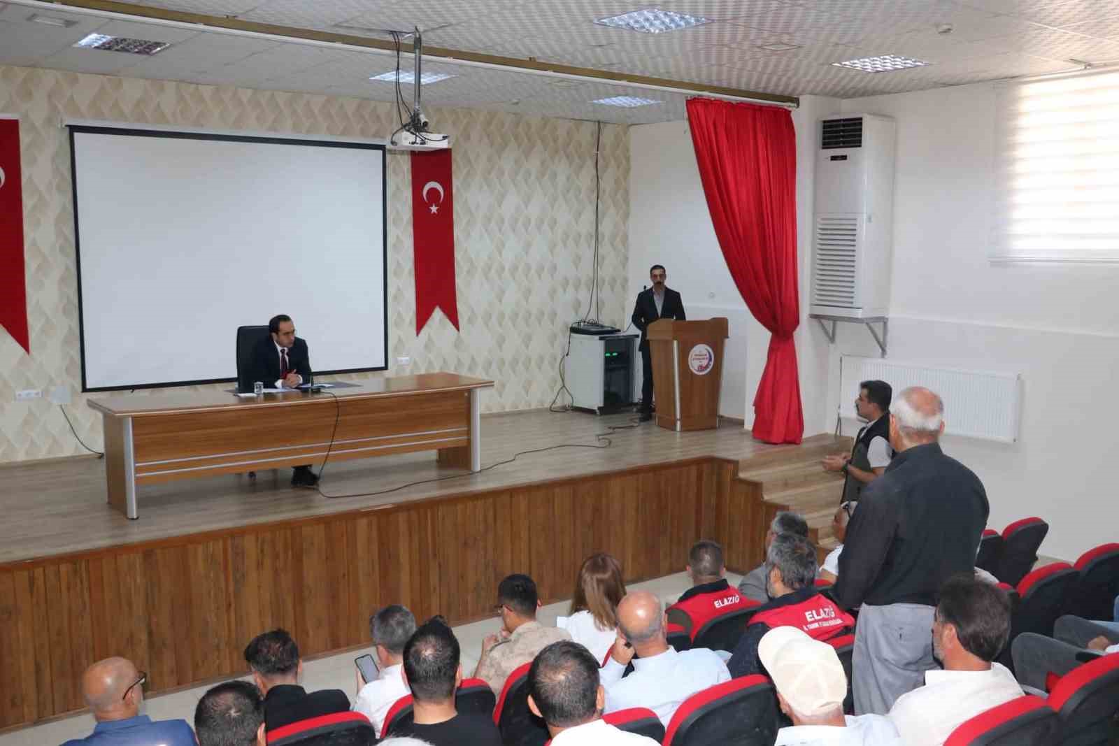 Elazığ’da arazi yangınlarına karşı toplantı gerçekleştirildi