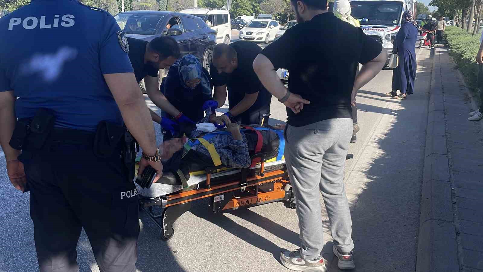 Otomobilin çarptığı bisikletli ağır yaralandı