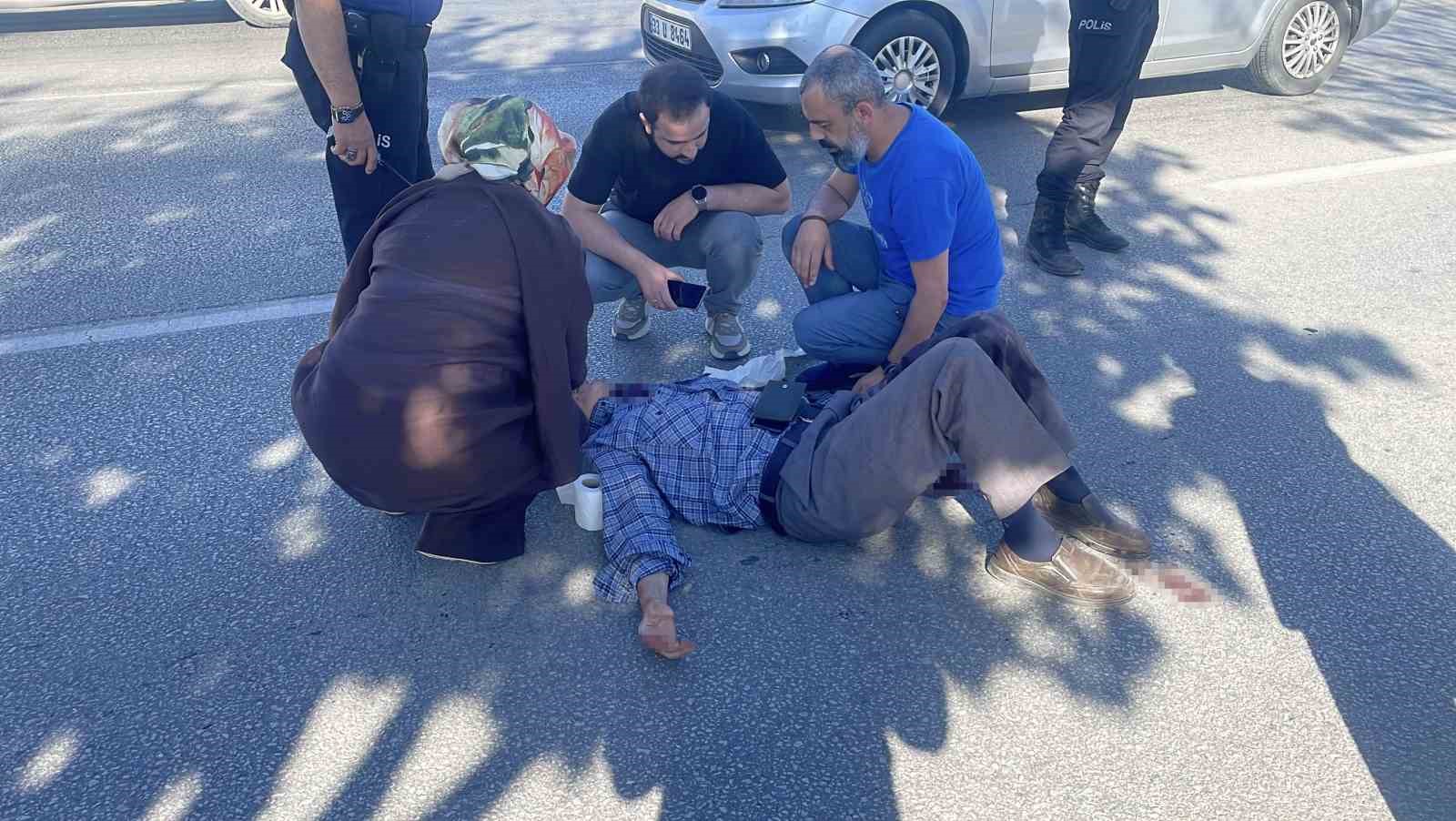 Otomobilin çarptığı bisikletli ağır yaralandı