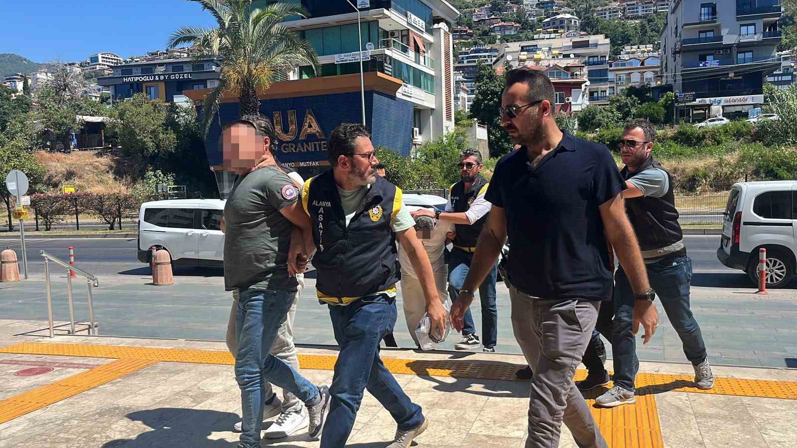 Alanya’daki pompalı tüfekli cinayette 2 tutuklama, 1 şüpheliye adli kontrol
