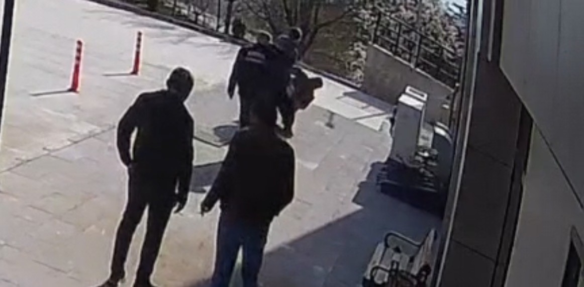 Hastane müdürünün darbettiği personel konuştu