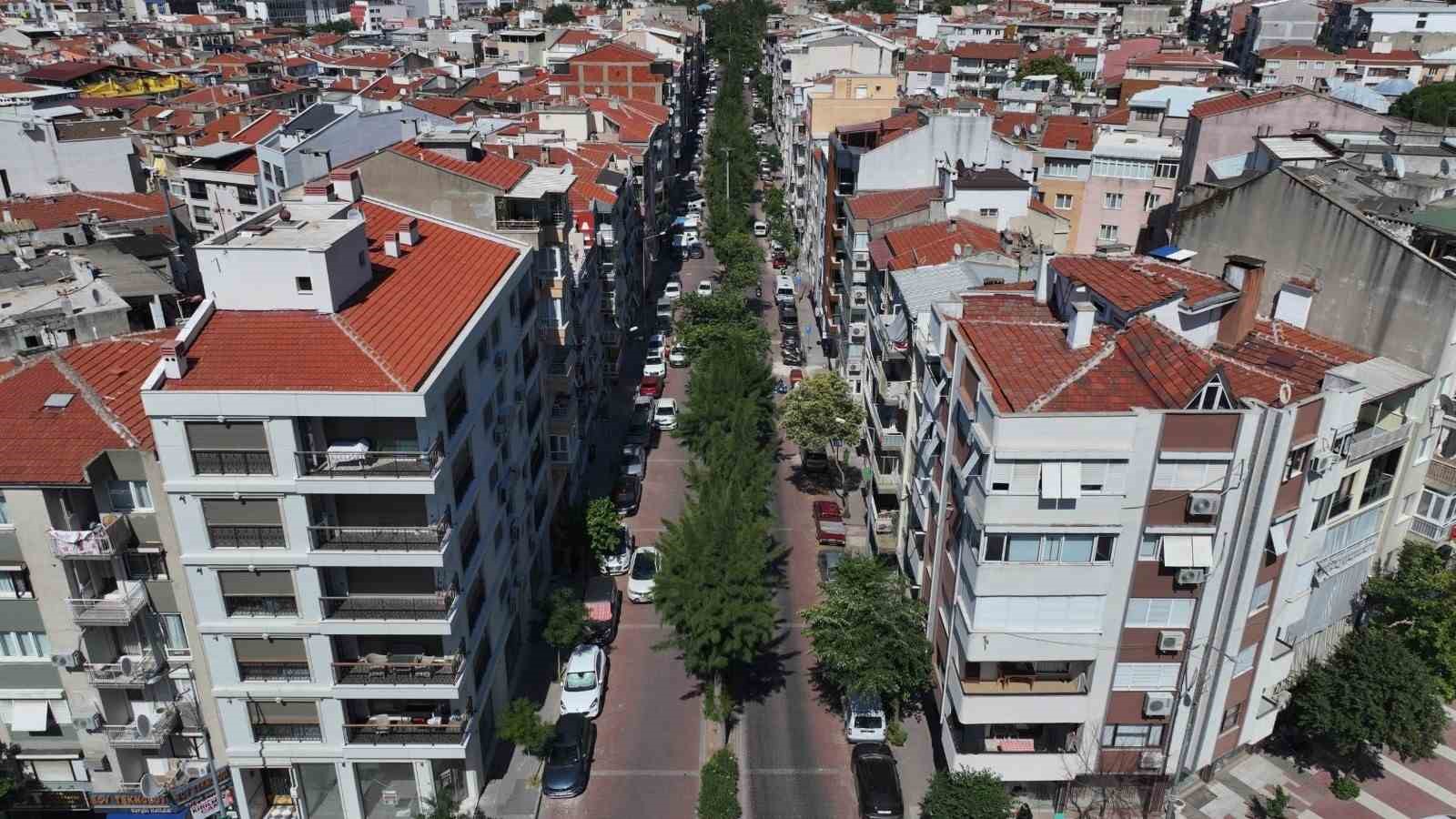 Manisa’nın kalbi yenileniyor