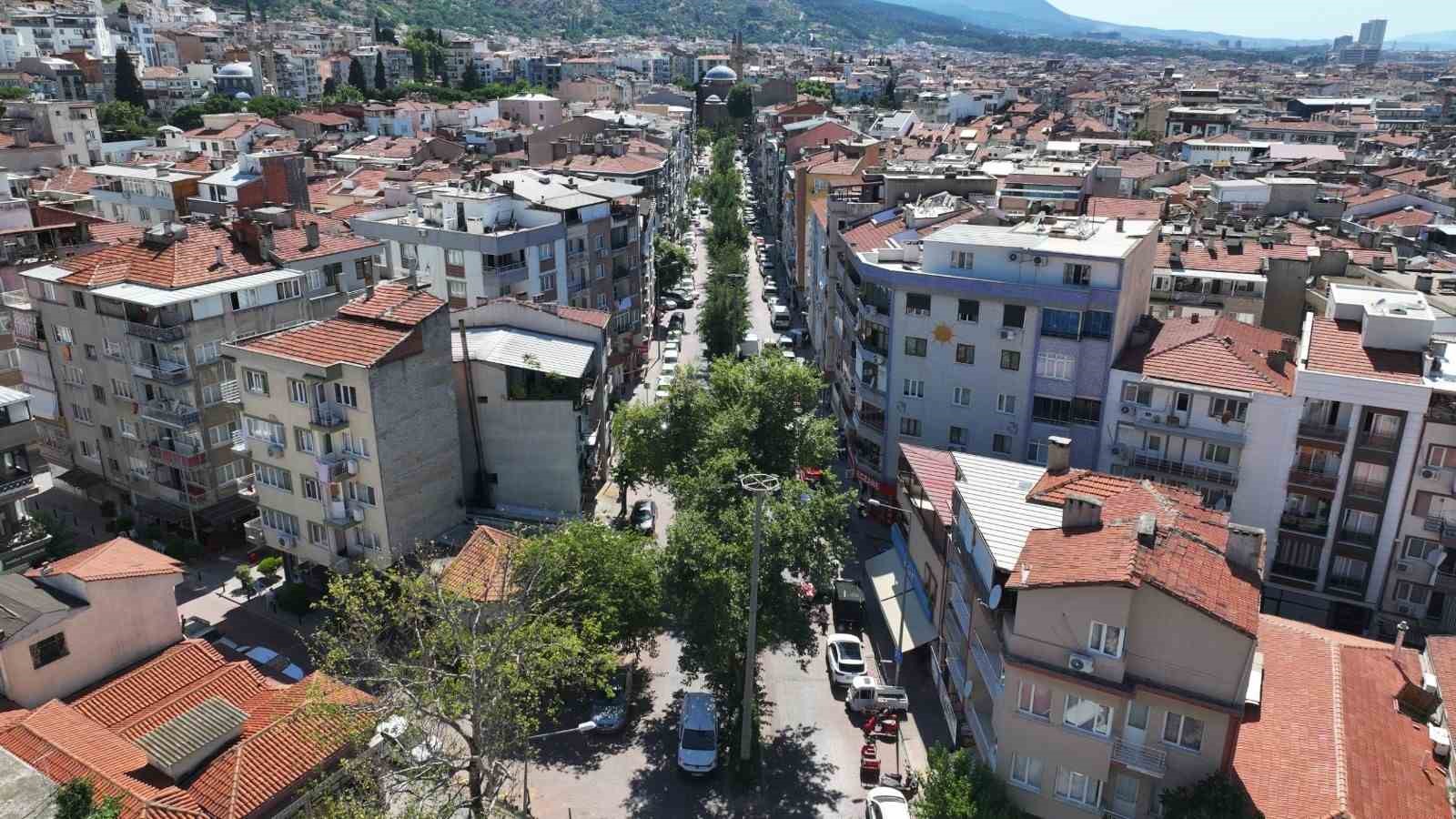 Manisa’nın kalbi yenileniyor
