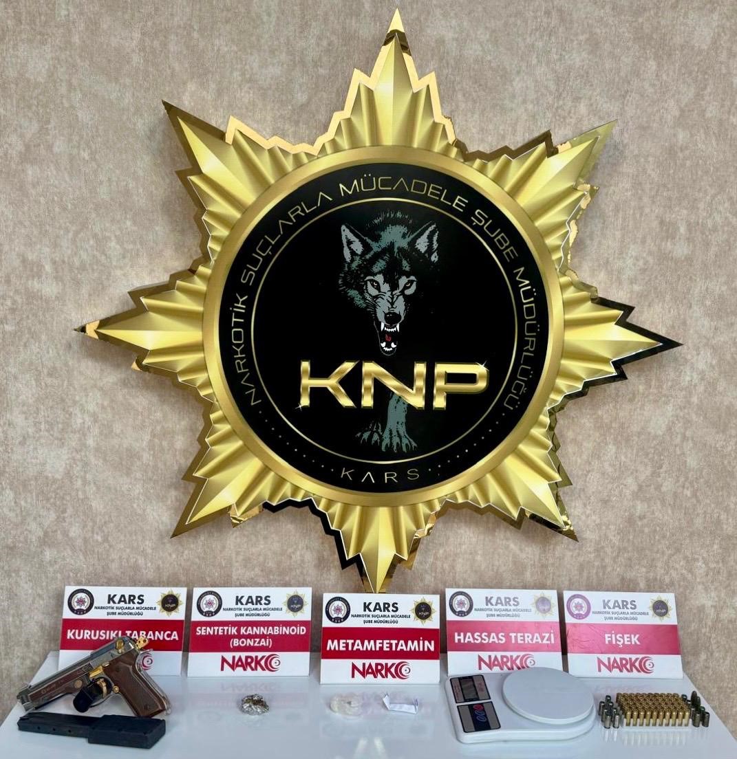 Kars’ta torbacılara narkotik darbesi: 1 kişi tutuklandı