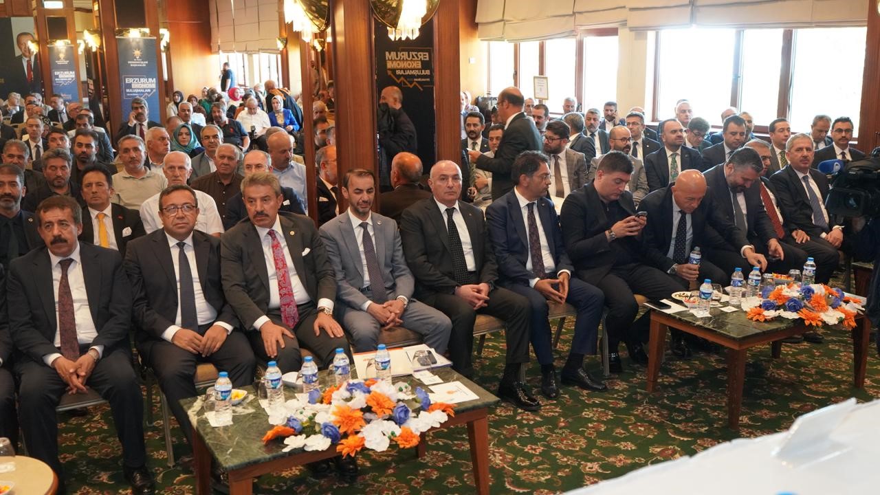 ETSO Başkanı Saim Özakalın,  iş dünyasının taleplerini gündeme taşıdı