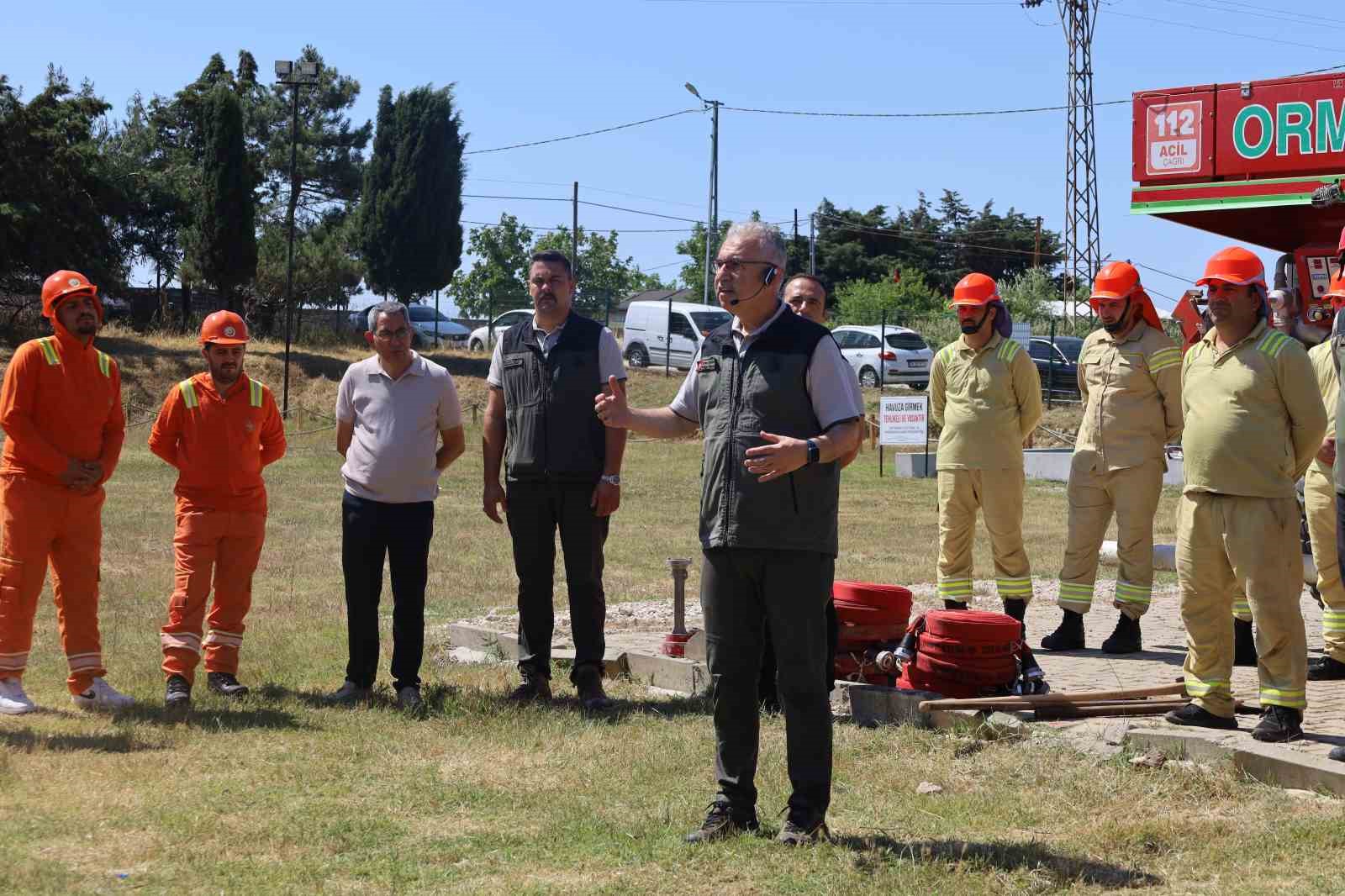 Yangın söndürme gönüllülerinden nefes kesen tatbikat