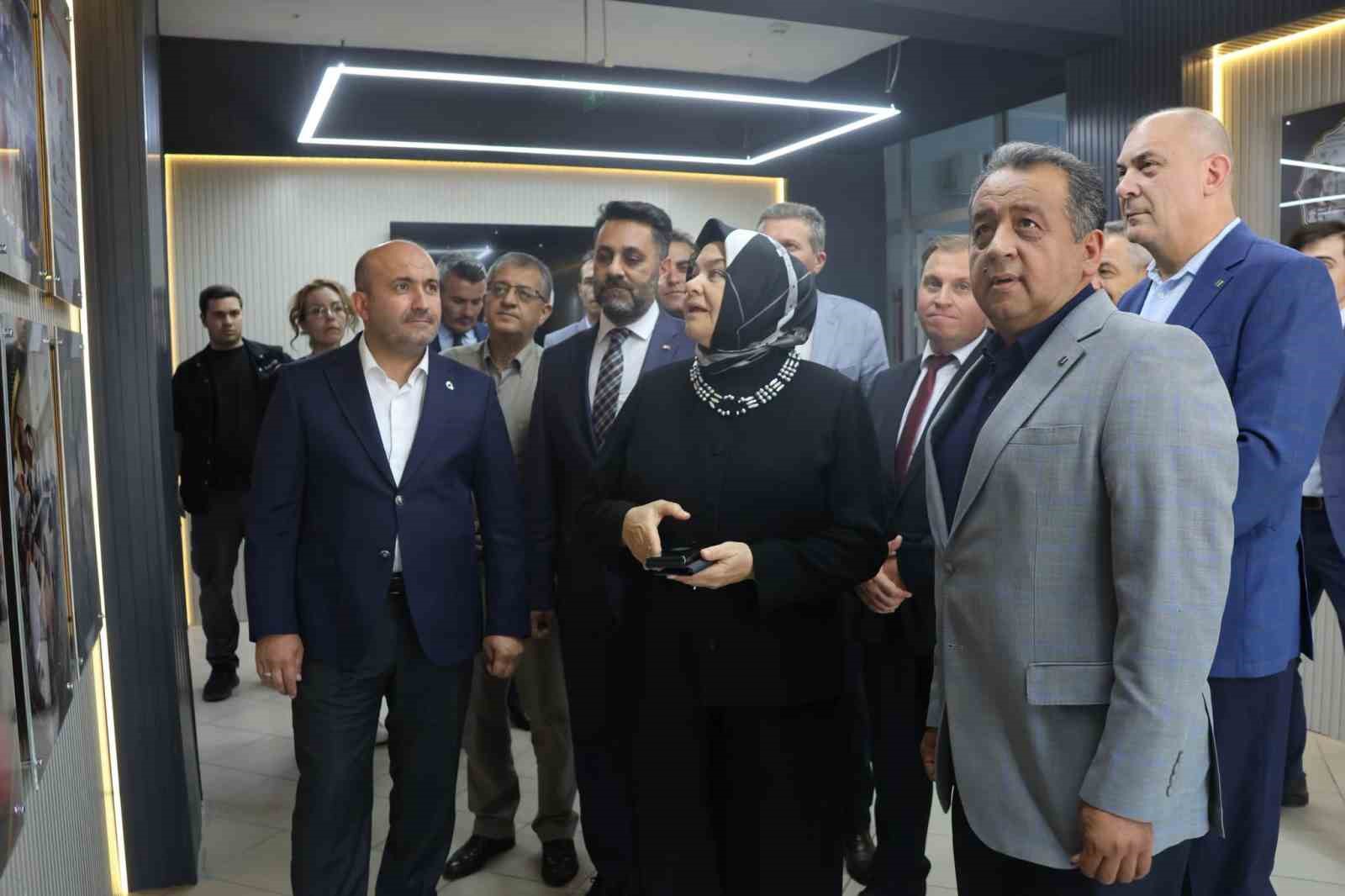 Milletvekili Gürcan, Milli Eğitim Bakanı Tekin’e yürütülen çalışmaları anlattı